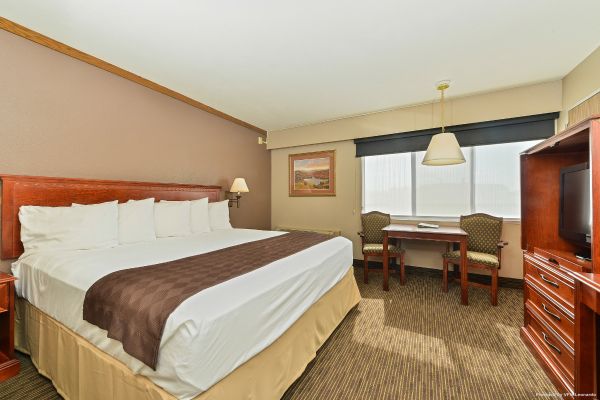BISMARCK KELLY INN (Bismarck)